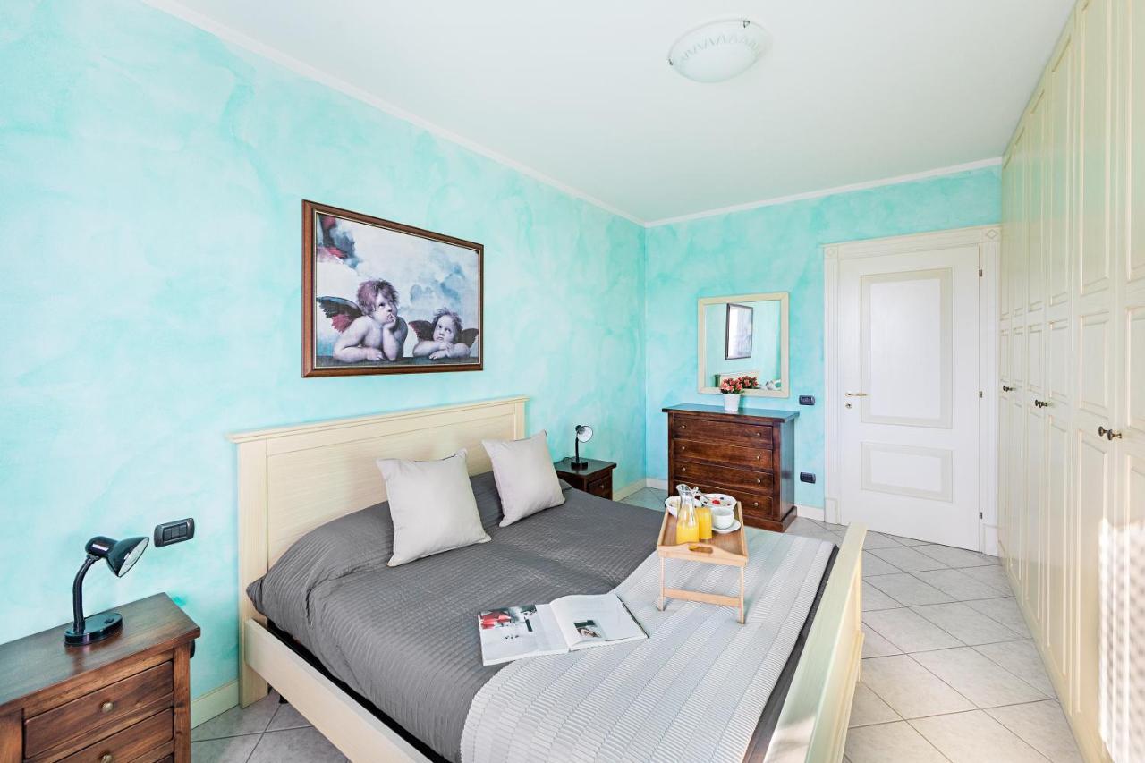 I Mosaici Apartments By Wonderful Italy Sirmione Exteriör bild